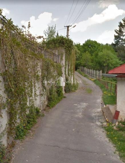 Pozemok na predaj v Banskej Štiavnici, centrum.