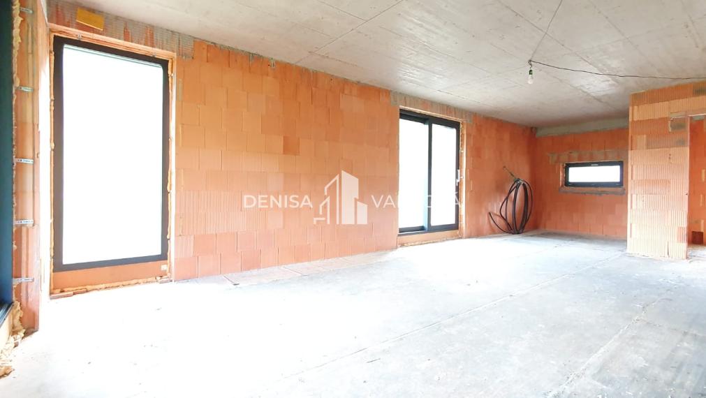 Na predaj novostavba slnečného RD v BB - obec Malachov