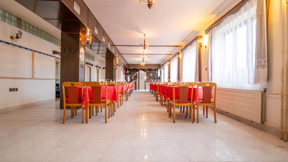 Polyfunkčná budova s podkrovím, na bývanie aj podnikanie