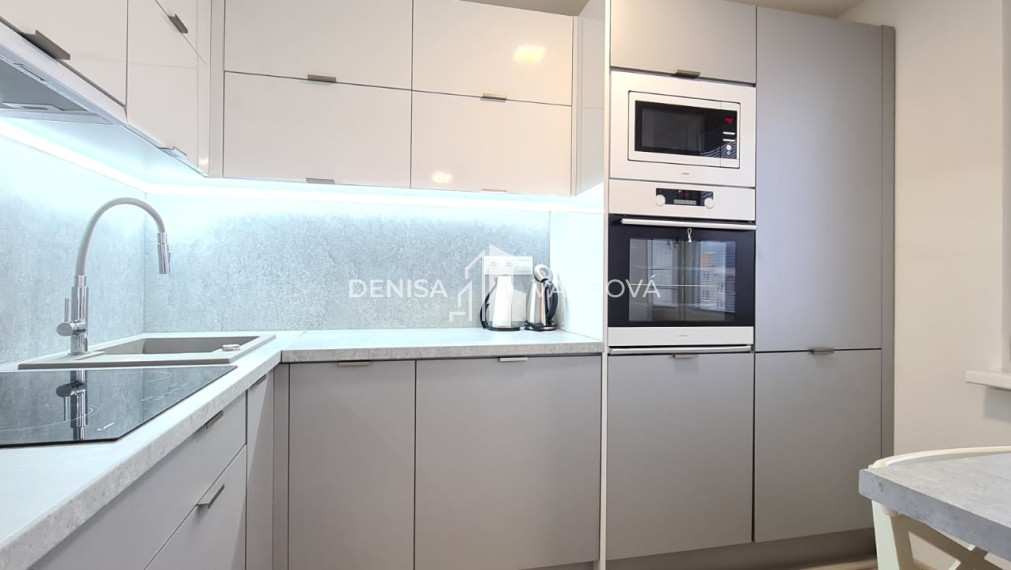 Zrekonštruovaný 1i byt typu ,,bauring“ na prenájom. - Moskovská ul., BB