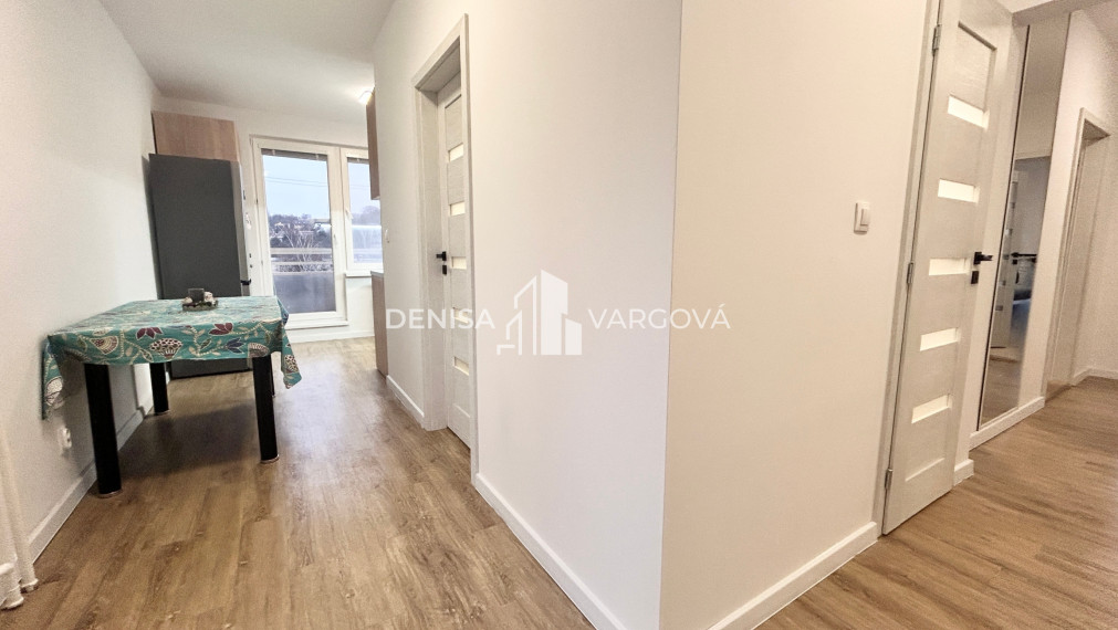 Priestranný, rekonštruovaný 3i byt, Ružová ul.BB