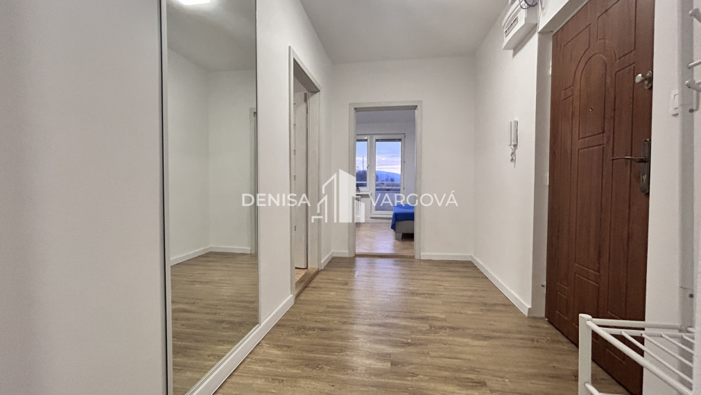 Priestranný, rekonštruovaný 3i byt, Ružová ul.BB