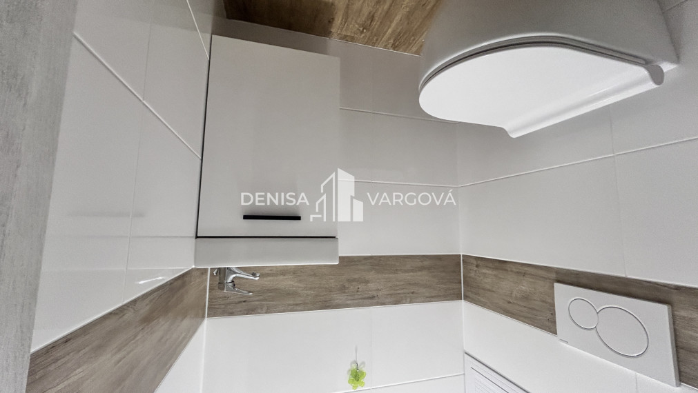 Priestranný, rekonštruovaný 3i byt, Ružová ul.BB