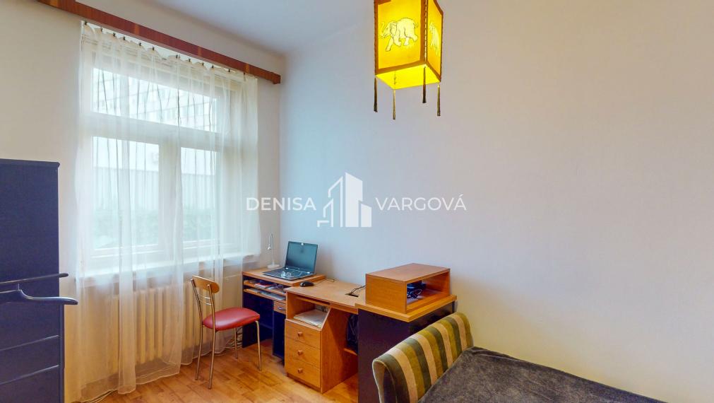 Predaj 4,5i byt s dušou histórie a pokojom, uprostred centra BB