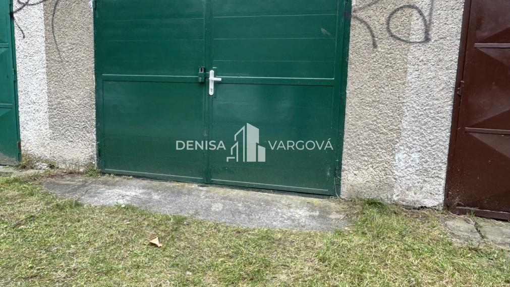 Prenájom garáže , Slnečná ul. -BB