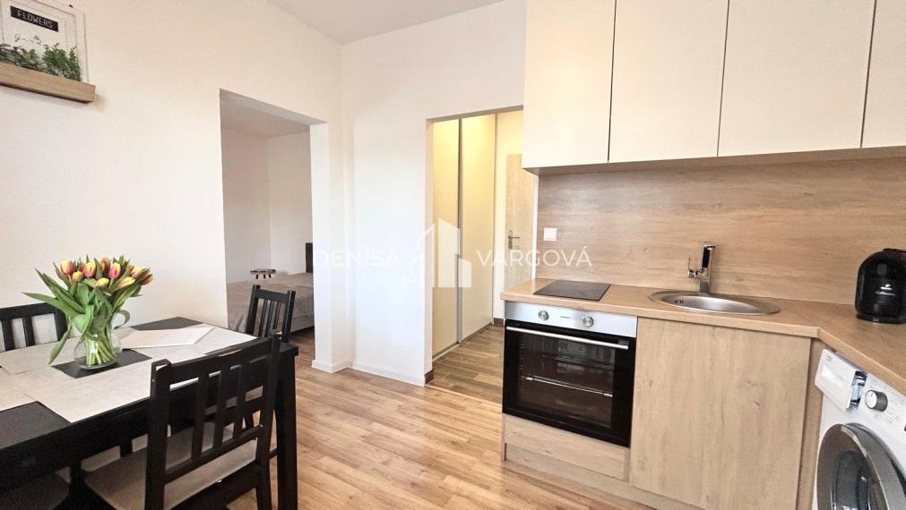 Jednoizbový byt na predaj - Lazovná ul., BB