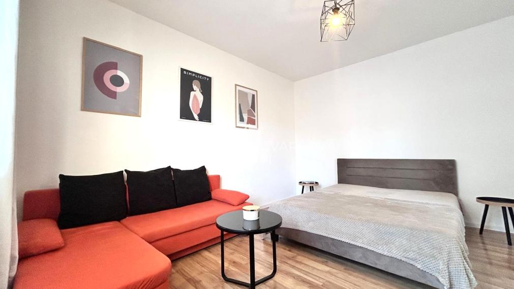 Jednoizbový byt na predaj - Lazovná ul., BB