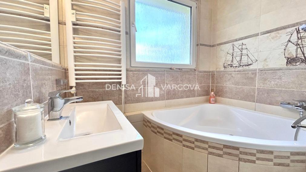 REZERVOVANÉ -Predaj 3i byt v skvelej lokalite, Tulská ul. BB -  69,03 m²