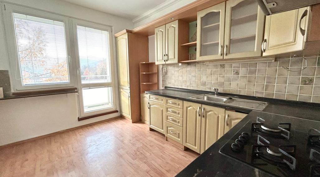 PREDANÉ - Na predaj 3i byt s pekným výhľadom v BB