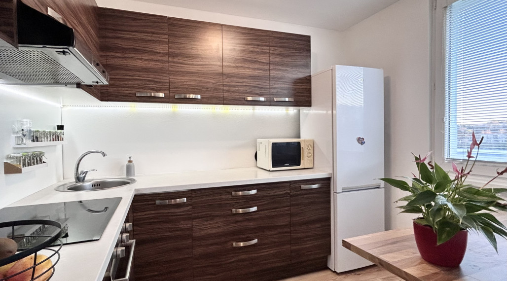 Na predaj 1i byt po kompletnej rekonštrukcii- Fončorda,BB