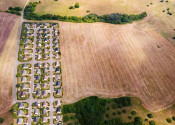 INVESTIČNÁ PRÍLEŽITOSŤ | Pozemok 65 780 m² pri Banskej Bystrici – Horná Mičiná - fotografia 2