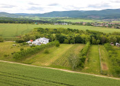 PREDAJ | Slnečný pozemok 1404 m² – Topoľčianky, okres Zlaté Moravce - fotografia 5