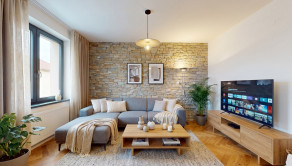 Na predaj 2i byt s loggiou v pokojnej lokalite mesta Rim. Sobota - 55,98 m² - fotografia 1