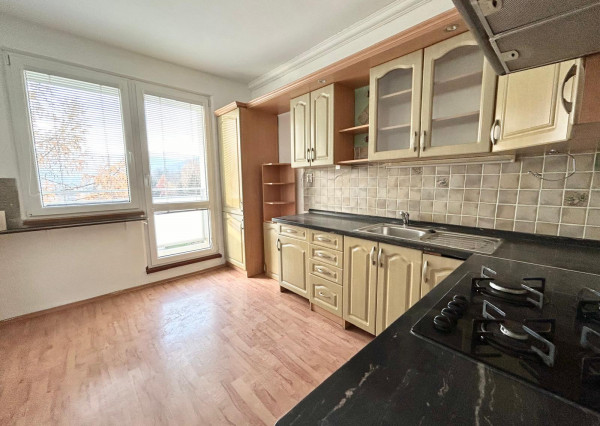 PREDANÉ - Na predaj 3i byt s pekným výhľadom v BB