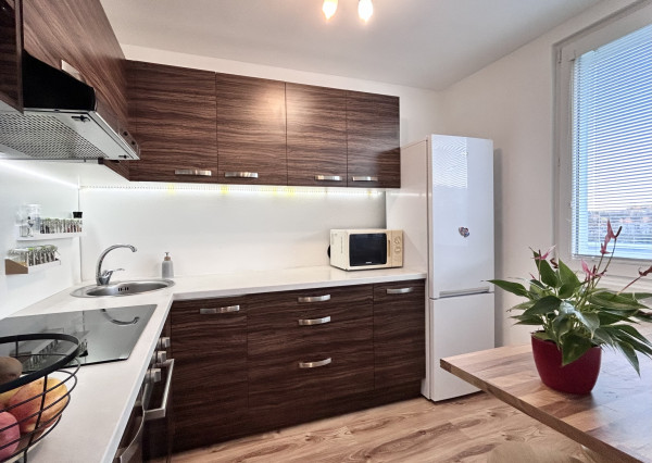 Na predaj 1i byt po kompletnej rekonštrukcii- Fončorda,BB