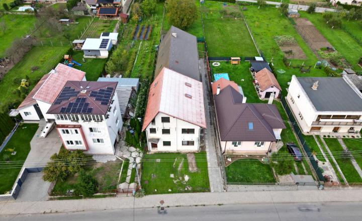 Polyfunkčná budova s podkrovím, na bývanie aj podnikanie - fotografia 14