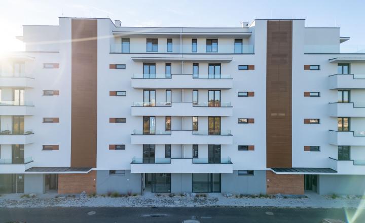 PREDANÉ - Moderný 3i byt v novostavbe KUBÁNIHO DVORY- Zvolen - fotografia 8