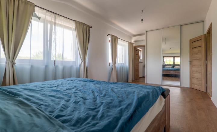 Exkluzívne rodinné sídlo s panoramatickým výhľadom - Topoľčianky - fotografia 19