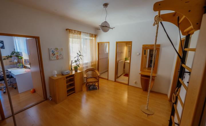 RODINNÝ DOM s veľkorysým pozemkom 1 064 m² -  obec NEMECKÁ - fotografia 15