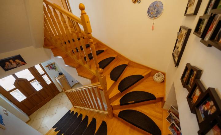 RODINNÝ DOM s veľkorysým pozemkom 1 064 m² -  obec NEMECKÁ - fotografia 14