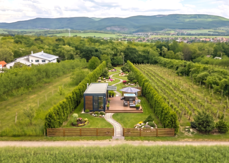 PREDAJ | Slnečný pozemok 1404 m² – Topoľčianky, okres Zlaté Moravce